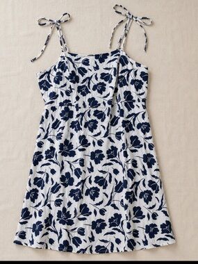 Old Navy Floral Tie Strap Mini Dress 3X Navy White Linen Sleeveless Cottagecore